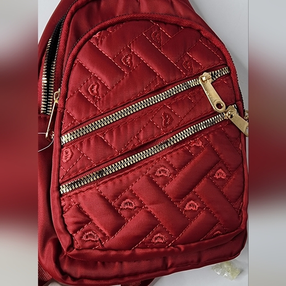 Stylish Red Sling Bag for Women 4 Zipper Pocket Crossbody Bags Purse - Picture 6 of 6